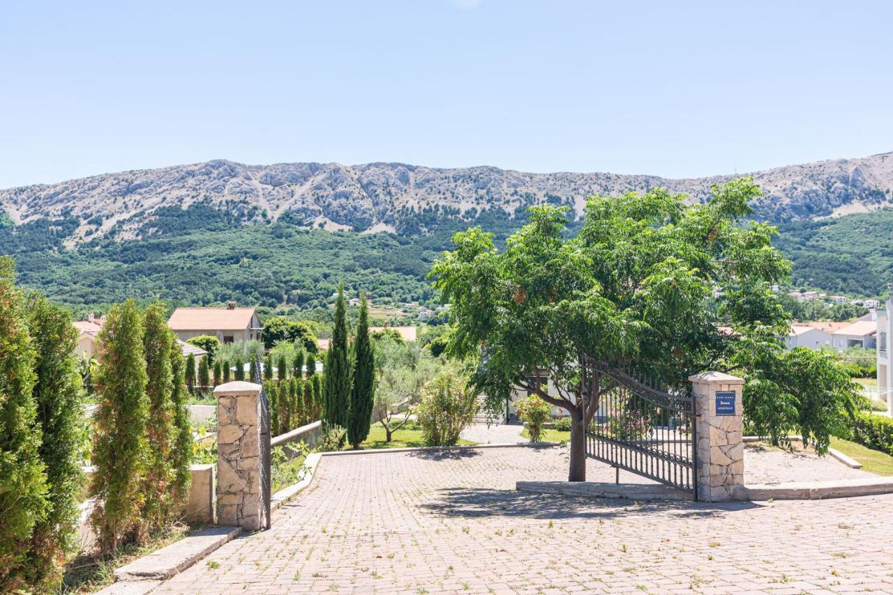 Apartments Garden Baška Eksteriør billede